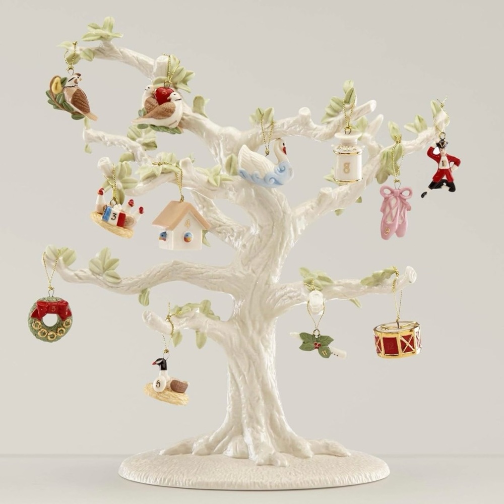 Lenox 884225 Twelve Days Of Christmas 12-Piece Ornament & Tree, New in box